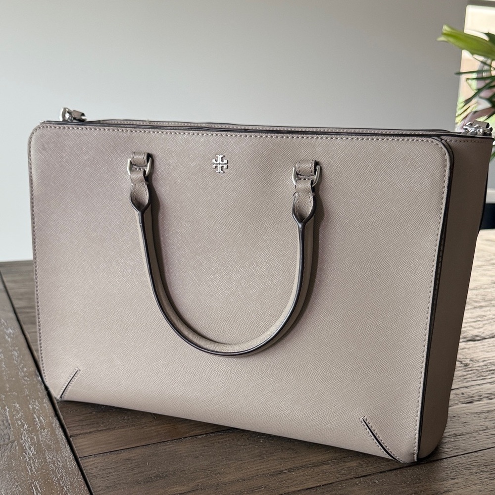 Tory Burch Large Robinson French Grey Taupe Leather Tote